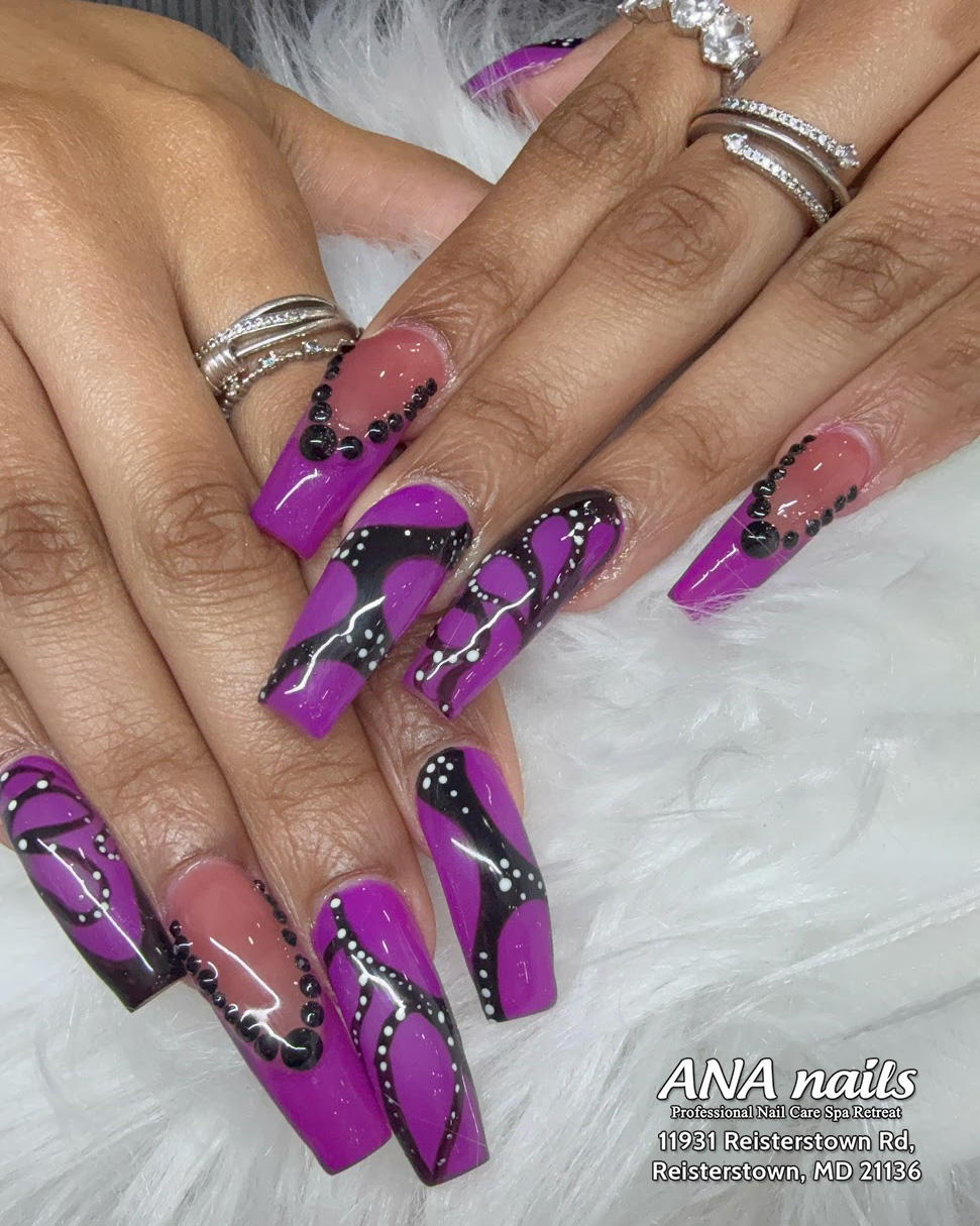 ANA Nails